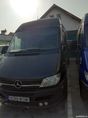 Microbuz Mercedes - Benz Sprinter 313 CDi, an 2002, AC, servo, 8+1 locuri : permis cat.B - imagine 4