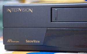 Vand videorecorder Intervision V4096, stare excelentă 