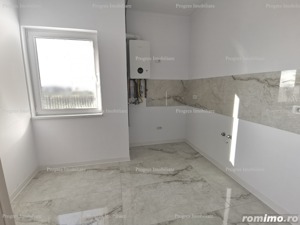 Penthouse 3 cam decomandat 82 mp utili+terasa 47 mp-130.000 euro - imagine 6