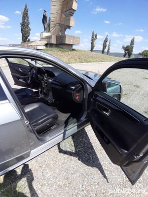 Mercedes E class  - imagine 8