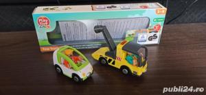 Set masini cu magnet compatibile circuite lemn  Sunt noi la cutie, poze reale  Trimit prin curier de