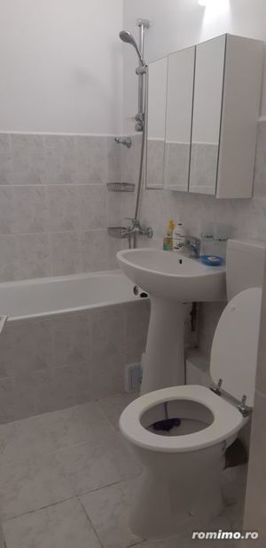 apartament pe termen lung , etaj 3 situat in Badea Cartan - imagine 3