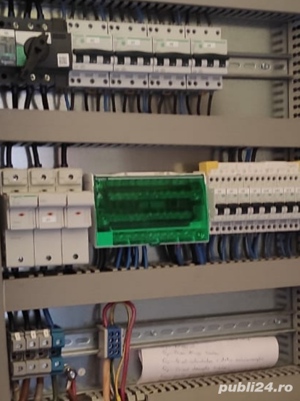 Electrician cu experiență 