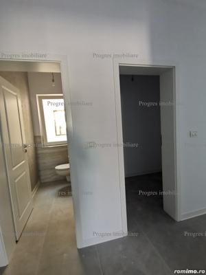  Apartament 3 camere decomandat - terasa 47 mp - lift - 135.000 euro - imagine 2