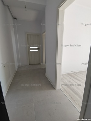  Apartament 3 camere decomandat - terasa 47 mp - lift - 135.000 euro - imagine 5