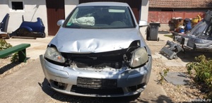 Dezmembrez VW Golf 5 Plus 1.9 TDI BKC 2006