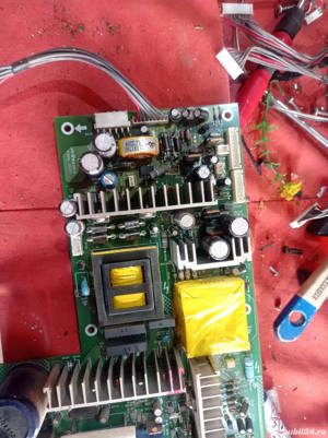 sursa smps 200 ifc228 21423040 de pe tv Thomson 27lb220b4