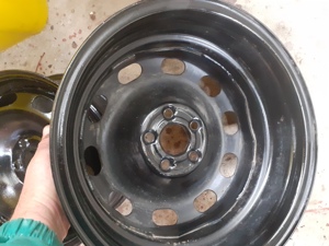 Vand 3 genti tabla simple ptr Skoda Octavia 1Golf,Seat,Wolsvagensau cu cauciucuri vara 195/65/15 - imagine 6