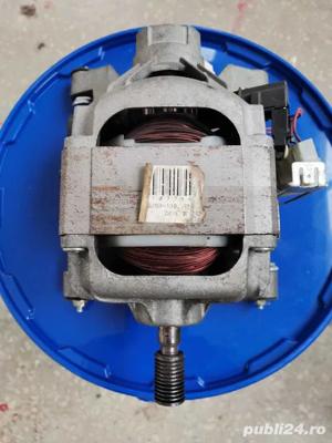 Motor mașină spălat rufe Indesit - imagine 2