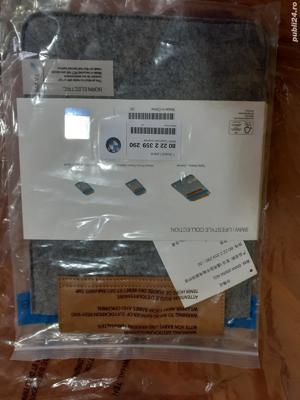 Huse BMW pentru  tablete de 10.5" - imagine 4