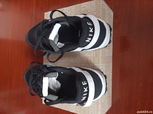 Adidasi nike  - imagine 2