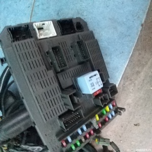 Cutie cu siguranțe pentru Citroen C8  - imagine 5