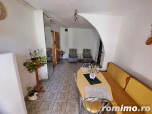 ARADULUI - ETAJ 3 - BLOC IZOLAT - 3 camere - decomandat - centrala proprie - clima - BOXA - imagine 4