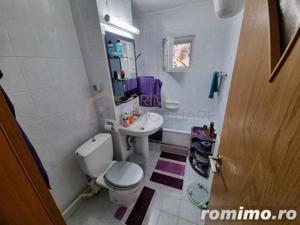 ARADULUI - ETAJ 3 - BLOC IZOLAT - 3 camere - decomandat - centrala proprie - clima - BOXA - imagine 7