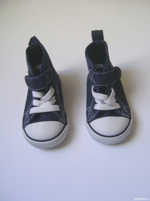 Tenesi înalti, mărime 18-19