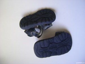 Sandale mărime 20 - imagine 3