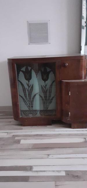 Vand oglinda cu vitrina din lemn de nuc  - imagine 8