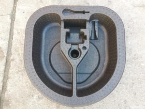 cutie suport polistiren roata rezerva ford focus 3 combi (break) - imagine 3