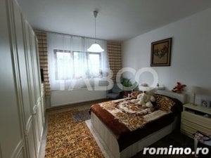 Casa 10 camere 5 bai si teren 490 mp de vanzare Sibiu Calea Poplacii - imagine 10