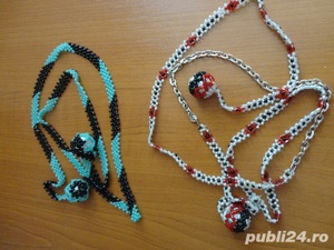 doua coliere /cordoane din margele impletite