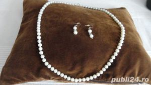 set colier si cercei din perle albe - imagine 2