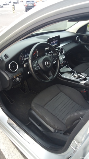 Vând Mercedes c-class - imagine 4