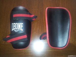 Tibiere Leone 1947 in piele.