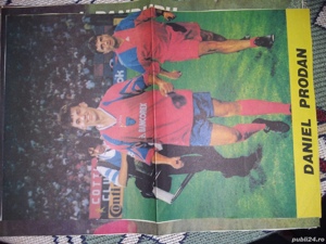 Postere cu fotbalisti de la Steaua București din anii 1990-1999, Adrian Ilie,Panduru,Lăcătuș,etc - imagine 3