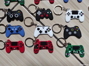 Brelocuri controllere gaming 20RON pentru 2 buc produse noi  - imagine 5