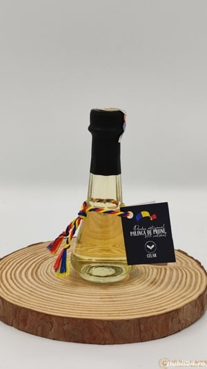 Palinca 18 lei L Țuica 10 lei L, Cantitate mare!!!