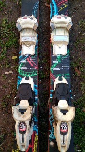  Skiuri Volkl Ledge Skis 2011 Radius: 16.9m -162cm cu Marker Griffon 12 Freestyle Ski Binding - imagine 3