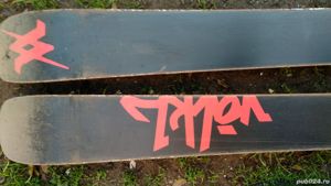  Skiuri Volkl Ledge Skis 2011 Radius: 16.9m -162cm cu Marker Griffon 12 Freestyle Ski Binding - imagine 6