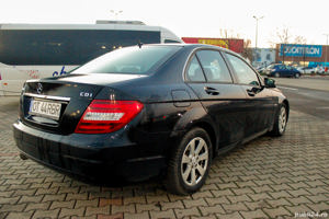 Mercedes-Benz C200 BlueEfficiency Motor 2.2 Diesel 136cp - imagine 5