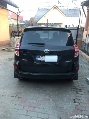 Toyota RAV 4  - imagine 4 Toyota RAV 4  - imagine 4