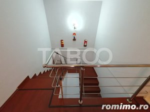 Casa individuala cu 7 camere 2 fronturi 1000 mp teren in Sura Mare  - imagine 20