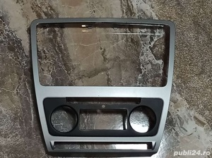 Rama adaptoare radio cd Skoda originala 2 din - imagine 4