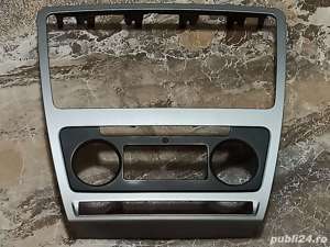 Rama adaptoare radio cd Skoda originala 2 din - imagine 2