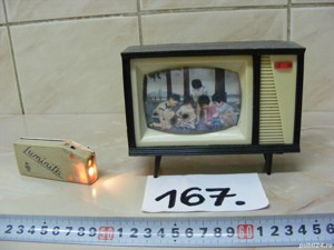 Lantenă ,,Luminița,, și pușculiță TV, anii 1970 (cod 167) 