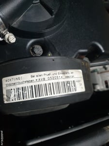 dezmembrez audi a4 1.9 tdi 5+1 viteze alternator electromotor  - imagine 3