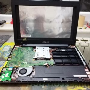 Dezmembrez laptop Asus R413M - imagine 5