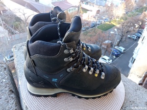 Salewa Fawn Trek GTX Gore-Tex mar. 40 UK 6.5 (25.5 cm) made in Romania