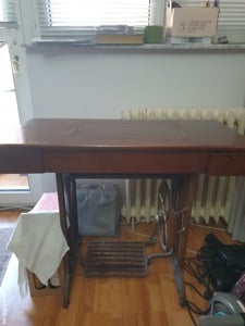 Masina de cusut cu pedala si curea ILEANA