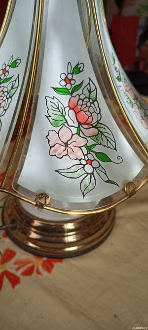 Vand veioza  clasica din familia Flossi - imagine 3