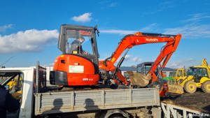 Inchiriez Miniexcavator 3,7 tone, Excavator 17 tone, Buldoexcavator si cilindru compactor 4 tone. - imagine 2