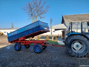 Remorca tractor  basculabila