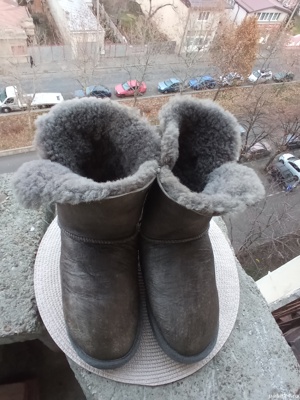 Cizme piele imblanite UGG Australia, marimea 39, UK 6 (24.8 cm) - imagine 3