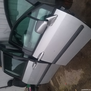 Ușă dreapta față și ușă dreapta spate pentru  Citroen  C8 și  Peugeot  - imagine 9
