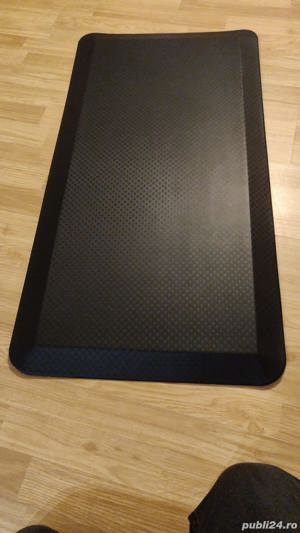 Vand covor pentru sport