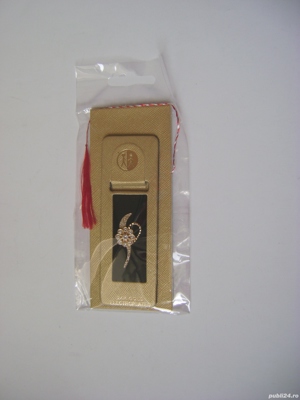 Martisor nou, placat cu aur