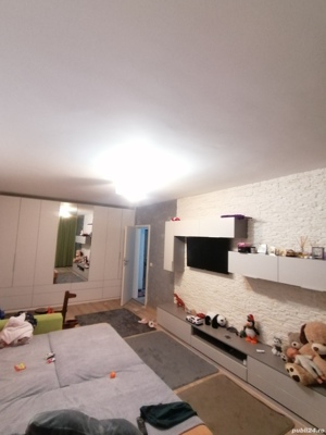 Vând apartament 2 camere mobilate si utilate complect  - imagine 15